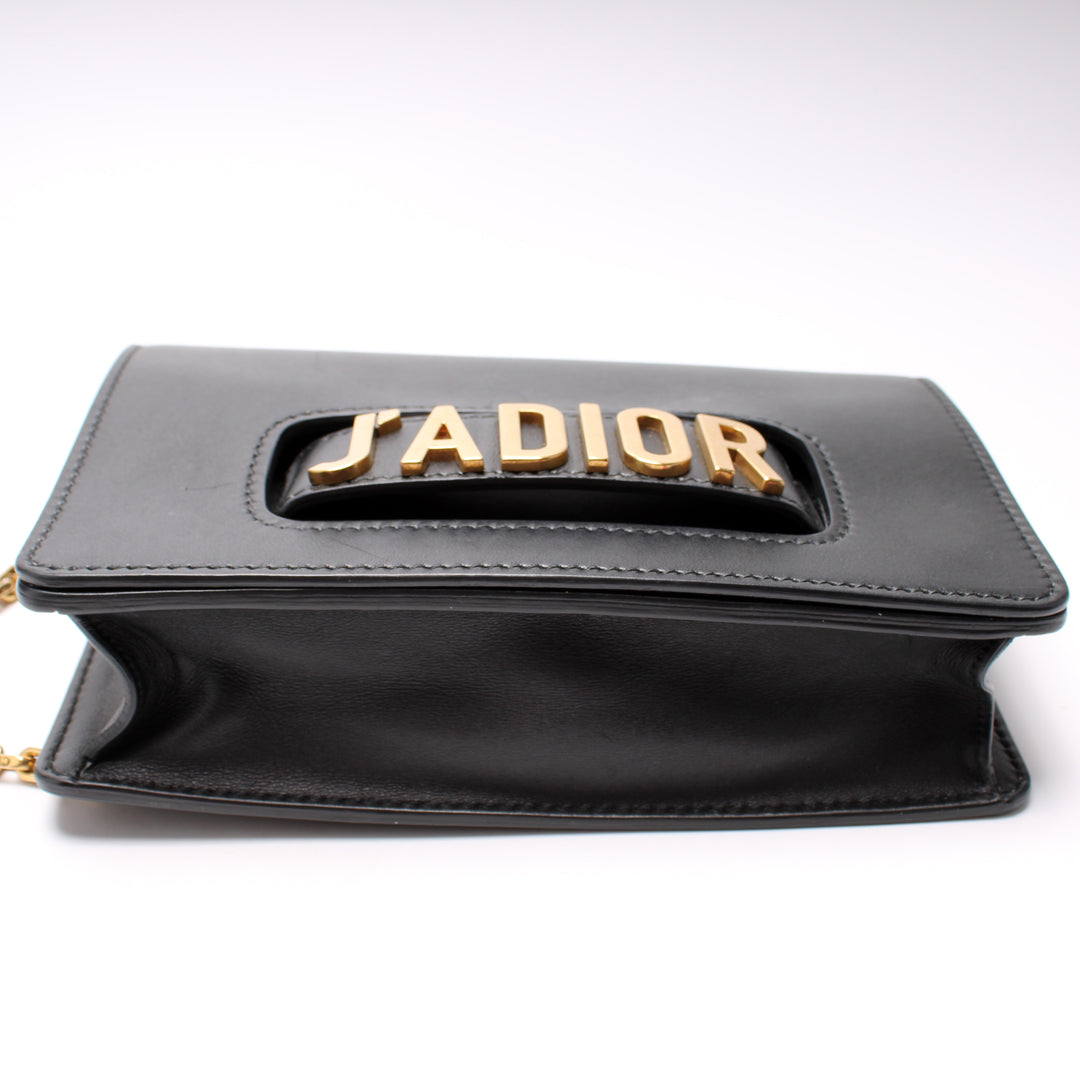 Jadior Bag Price: Is It Worth It (A Look at What You Get)