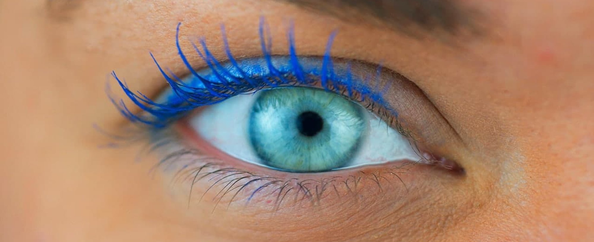 Blue Colour Mascara: Makeup Tips for Stunning Eyes!