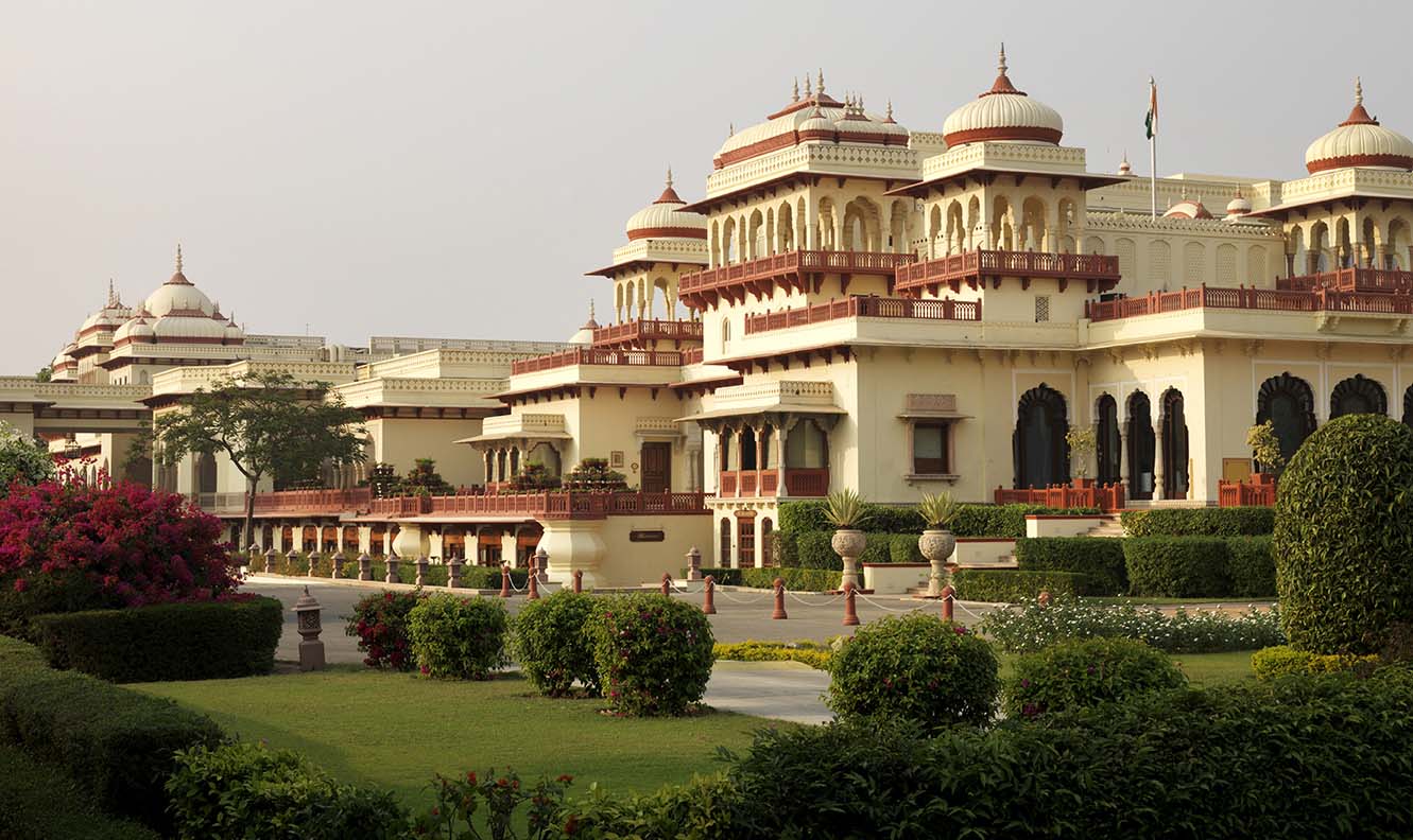 Want to Know About Jewel Palace Jaipur Owner? Heres the Real Deal!