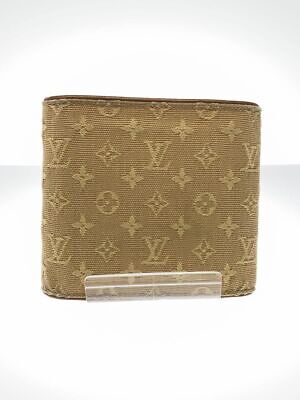 Tri Fold Louis Vuitton Wallet: New or Used, Which to Buy?