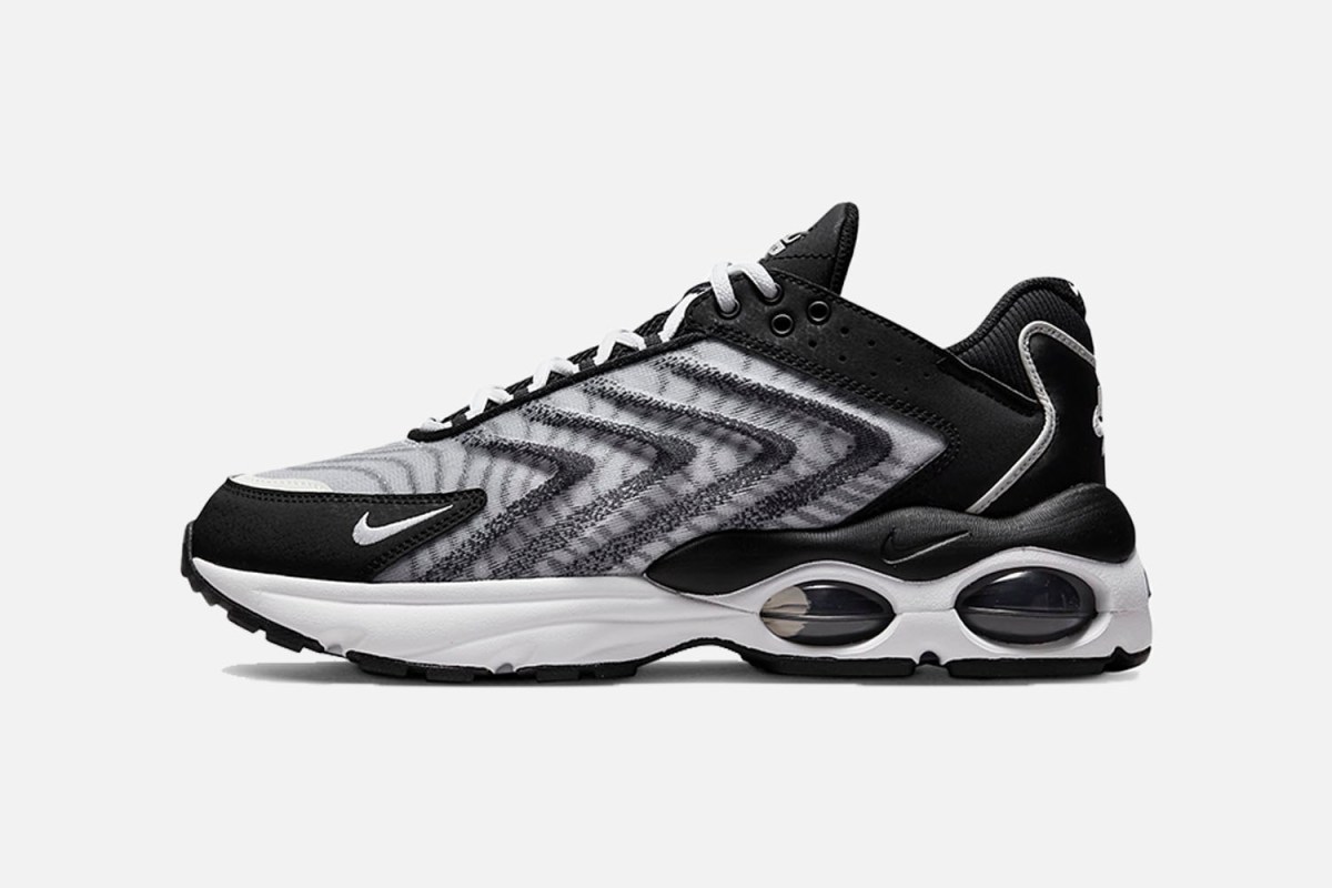 Black and White Air Max: The Ultimate Guide to the Best Deals and Newest Releases!