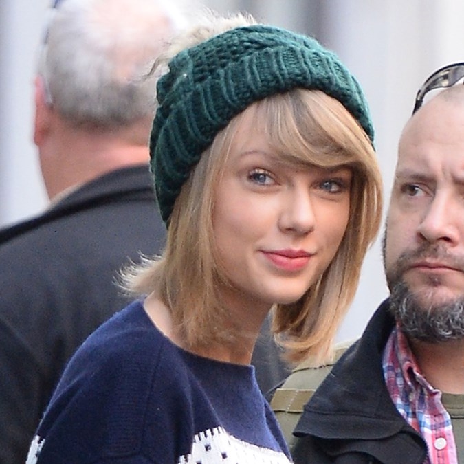 Is This Taylor Swift? Rare Photos Without Makeup