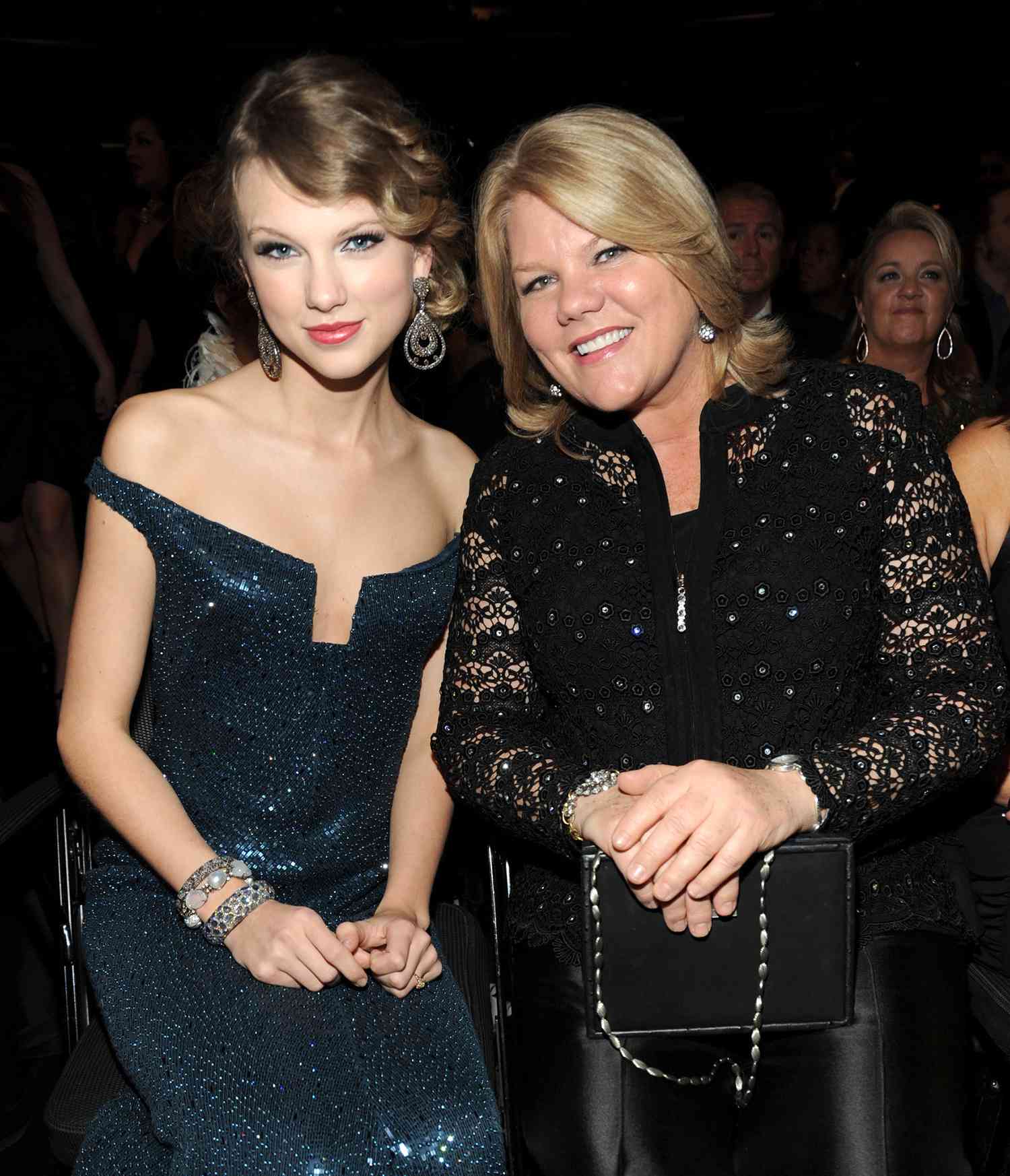 Is Taylor Swifts Mum OK? The Latest Update on Her Health