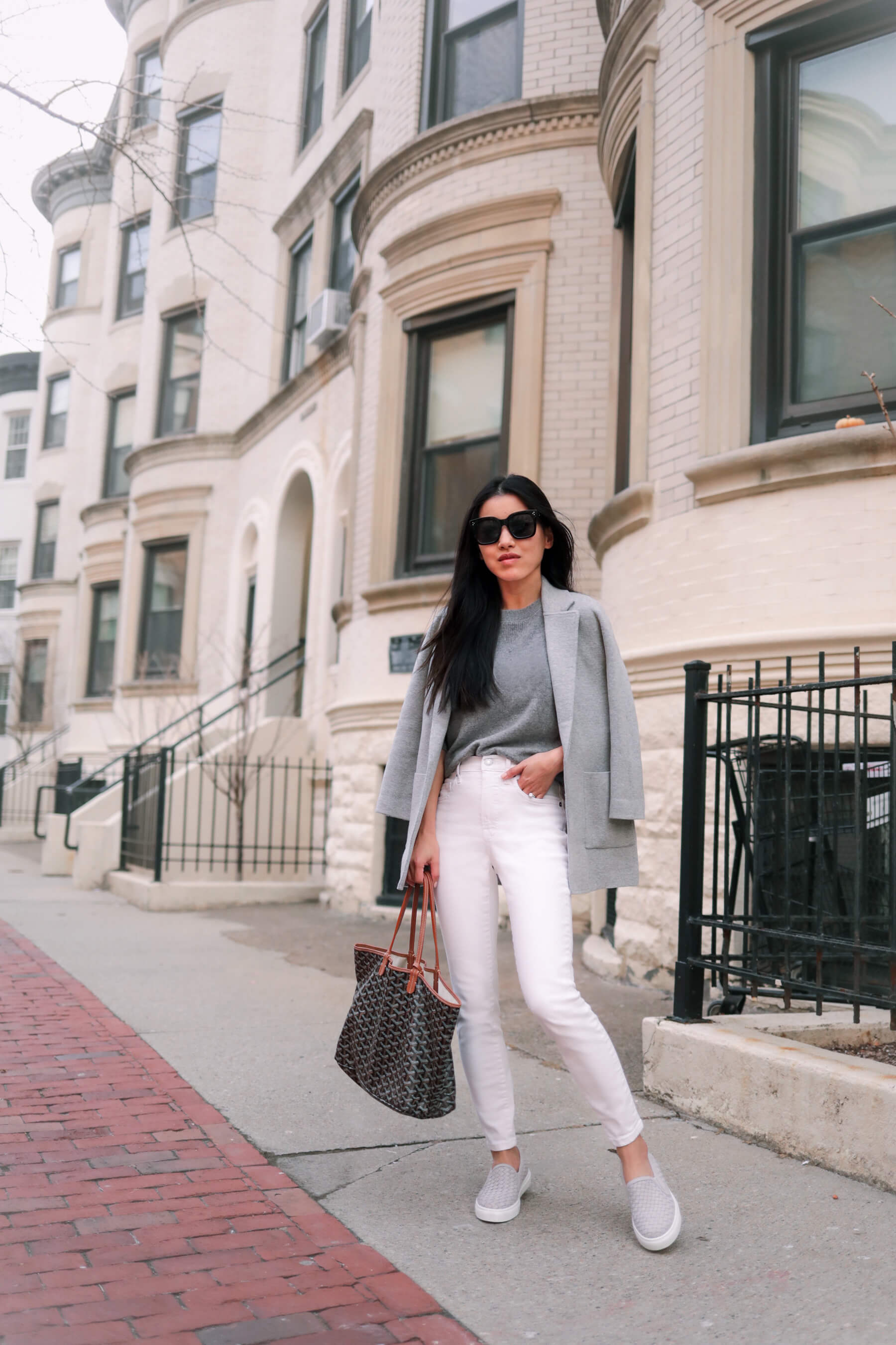 How to Style Your White Goyard Like a Fashion Pro