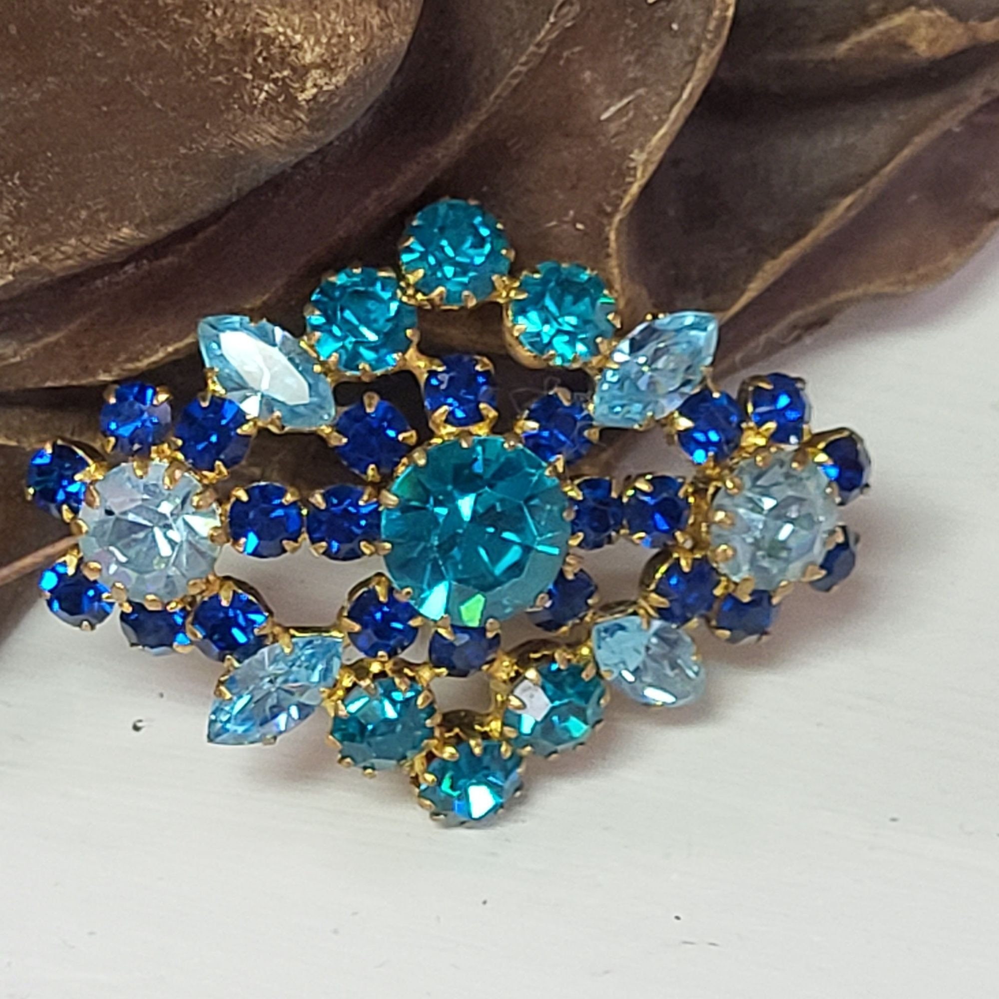 Vintage Austrian Brooch: How to Tell Its Real Value?