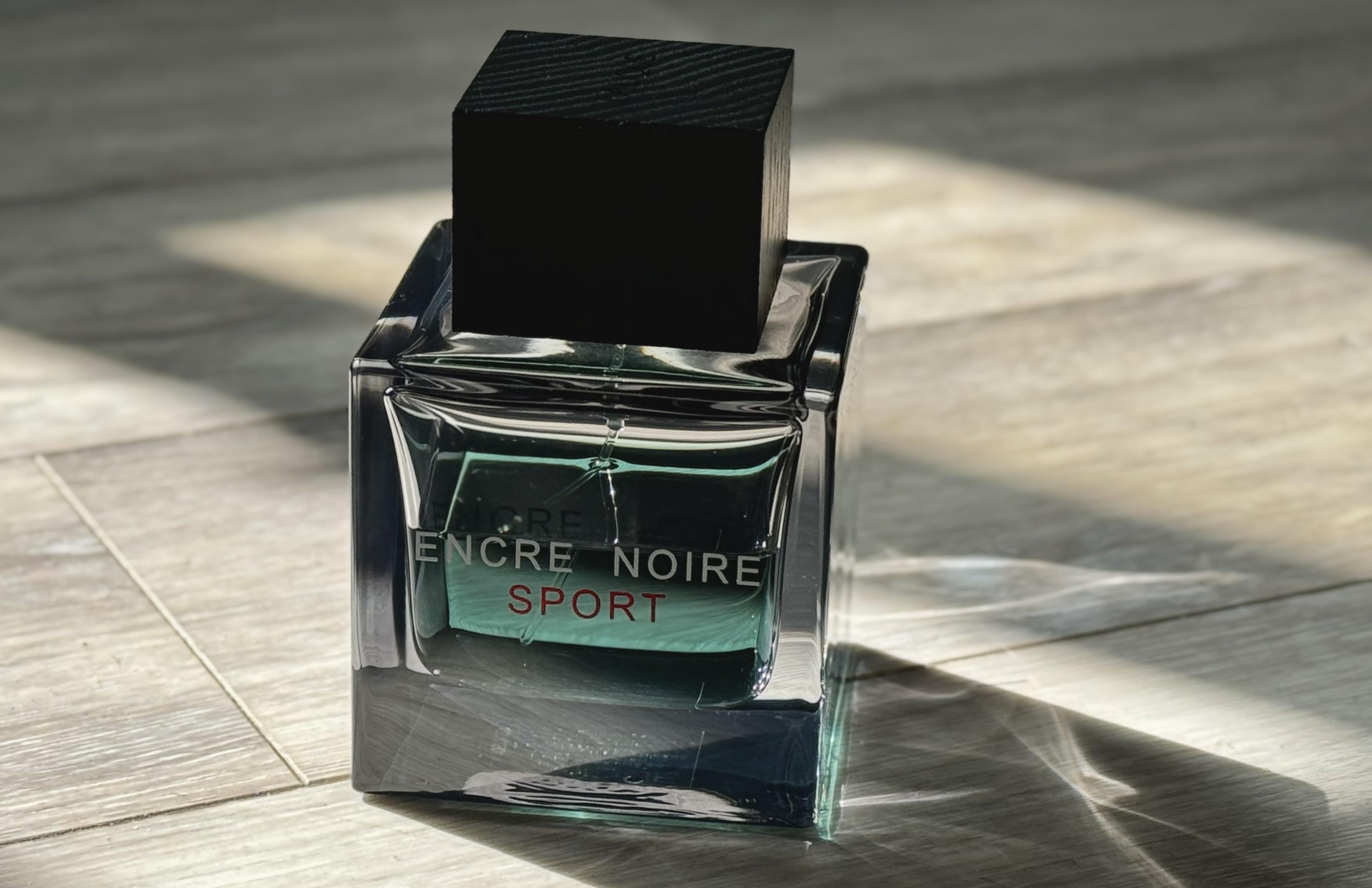 Encre Noire Sport review: Is it the best sporty scent?