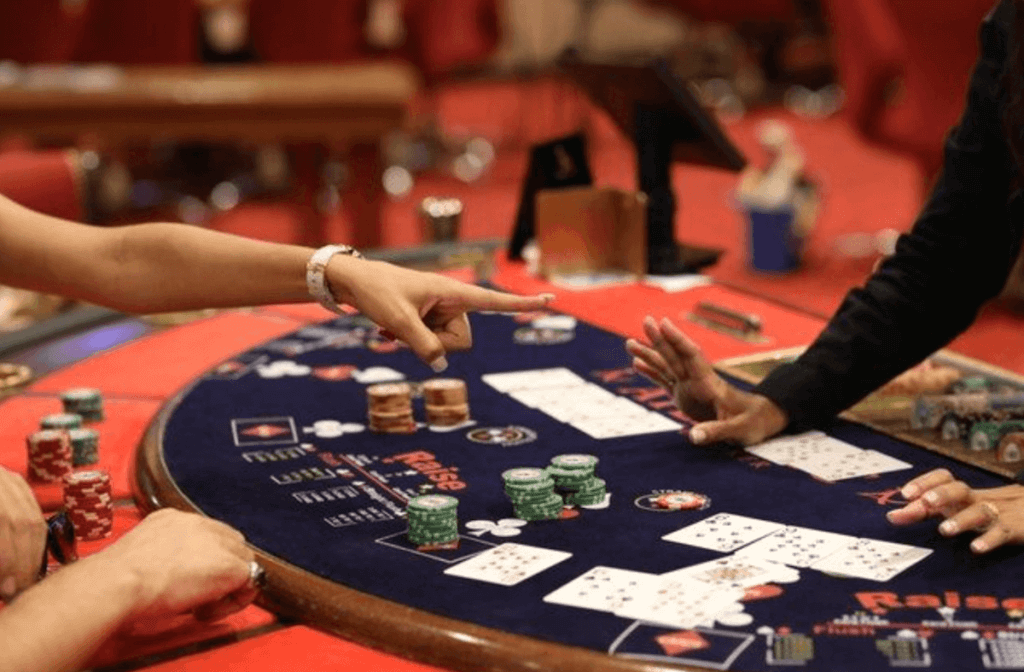 Baccarat Notes: The Best Strategies for Winning at Baccarat and Beating the Odds in Online Casinos