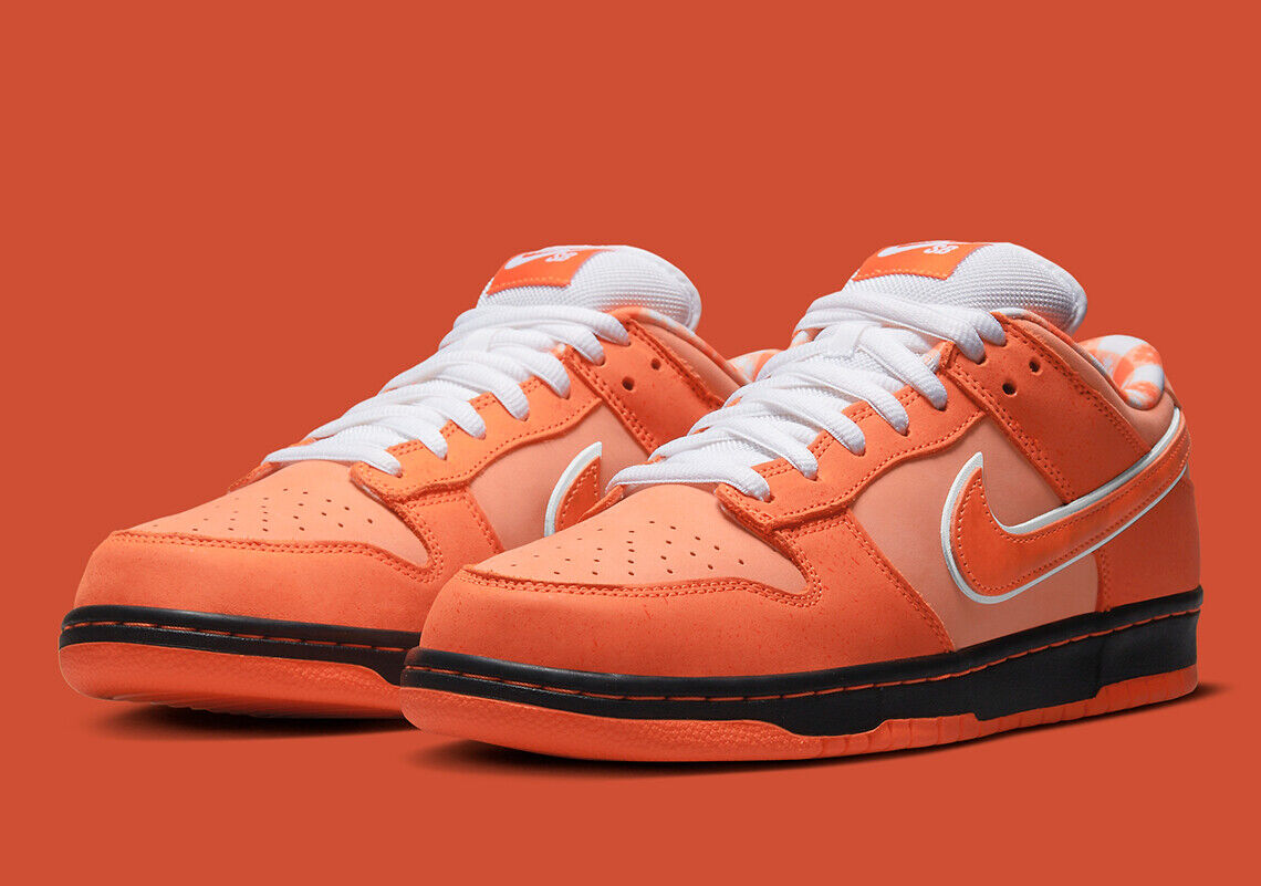 nike dunks orange
