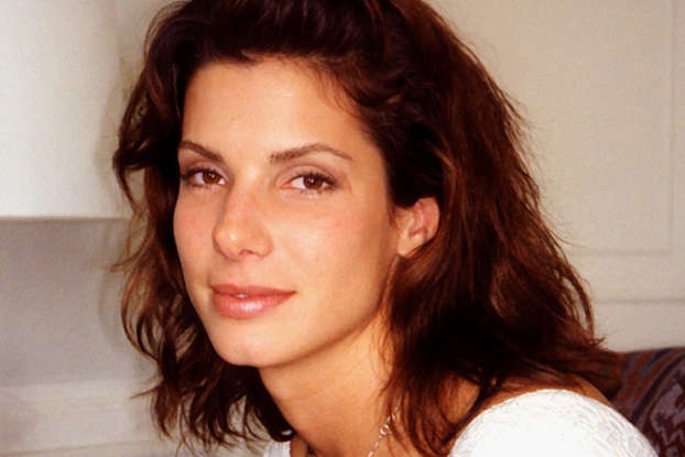 The Amazing Rise of Young Sandra Bullock: From Small Roles to Hollywood Icon(Why She is So Famous)