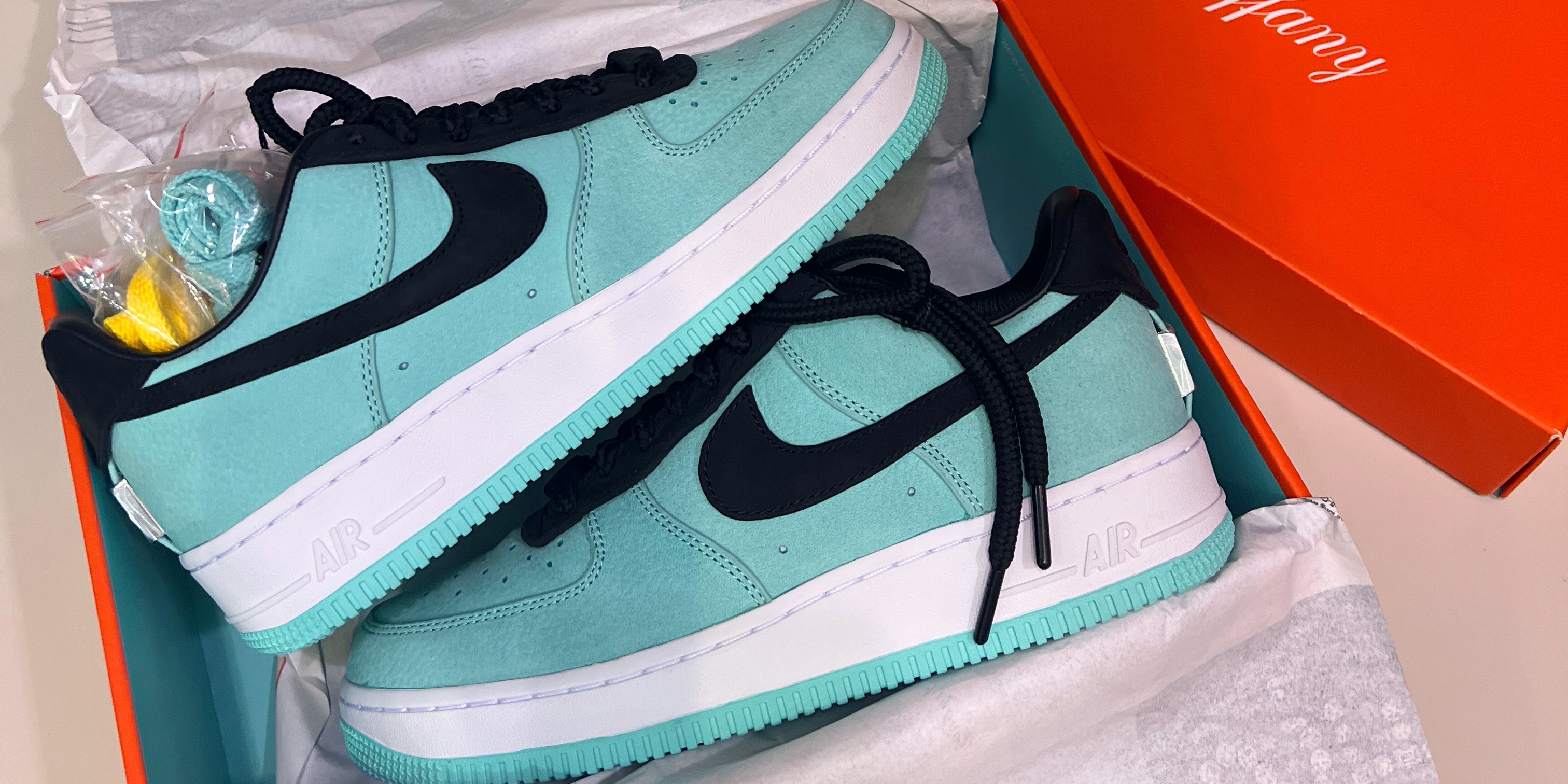 Air Force One Retro: Where to Find Them Online (Best Sneaker Sites to Check Out Right Now)