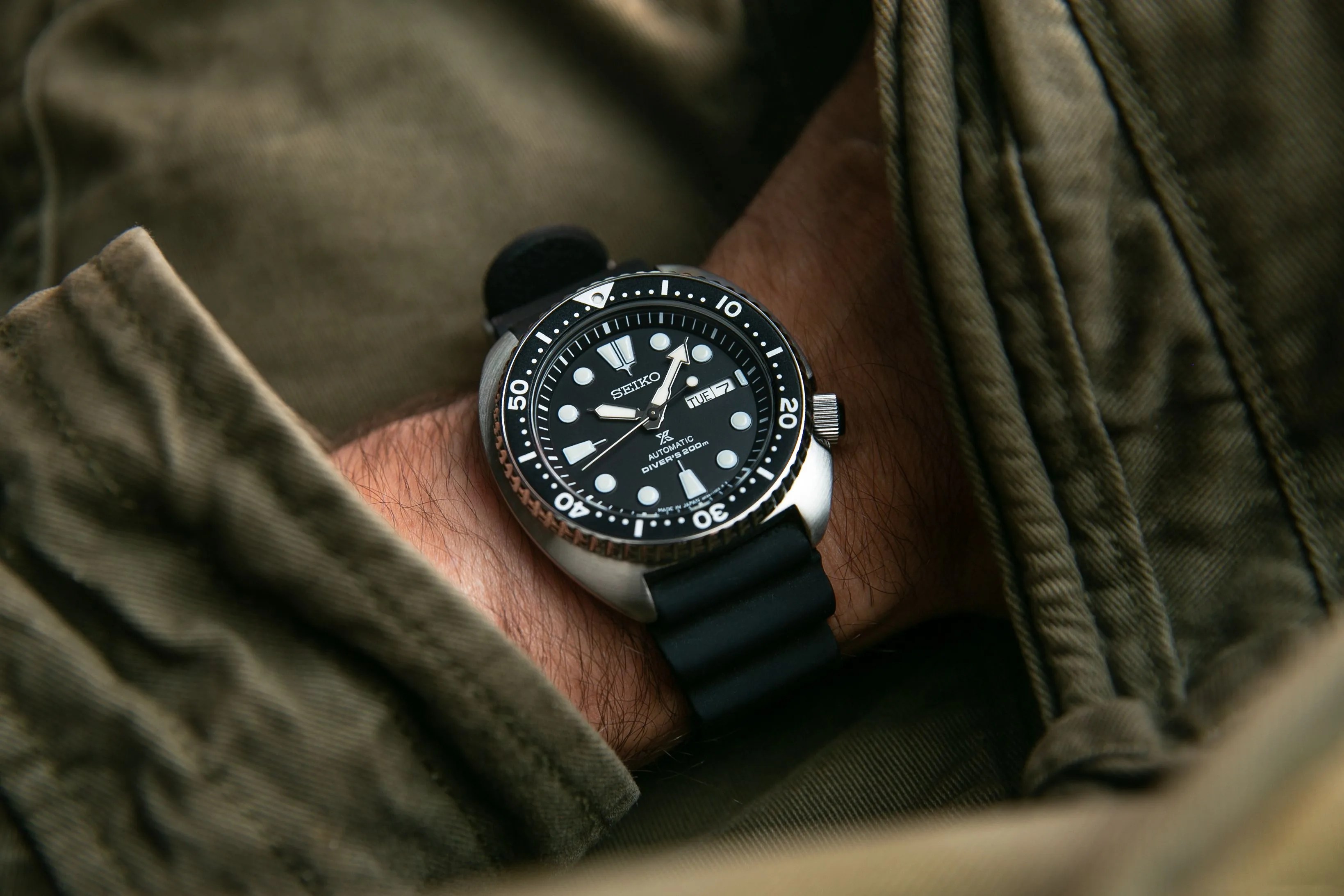 Seiko Turtle Review: A Deep Dive Into the Iconic and Affordable Dive Watch