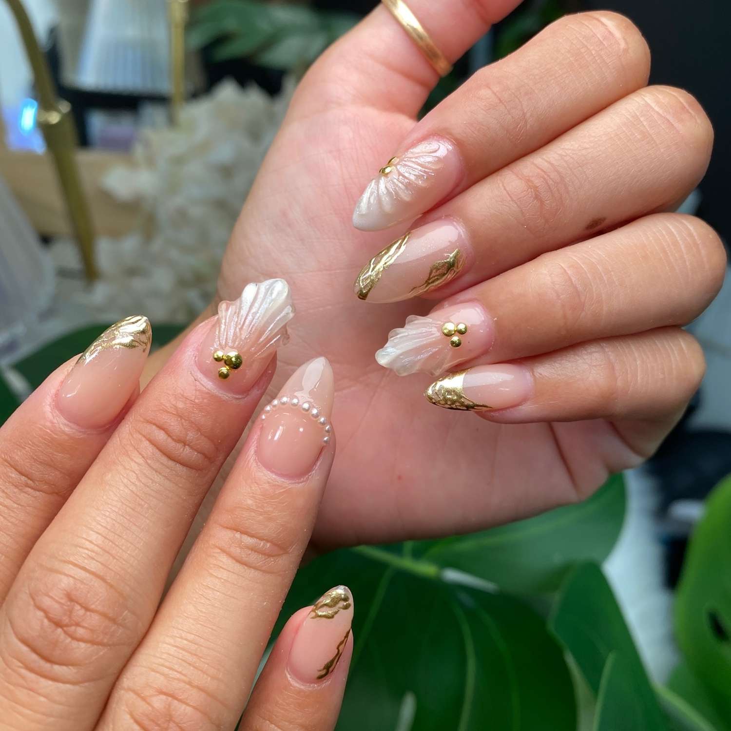 Best Gold French Tip Nails Designs for a Glamorous Look