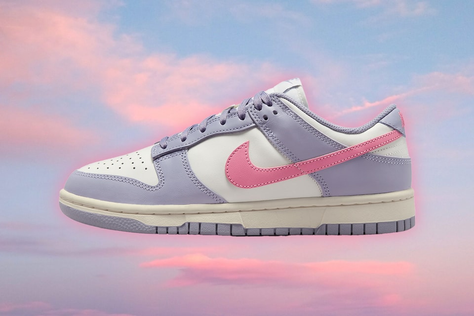 pink and purple dunks
