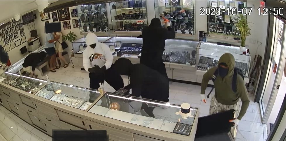 Jewelry Store Robbery in California: What Happens Now? Heres the Latest Scoop on the Case