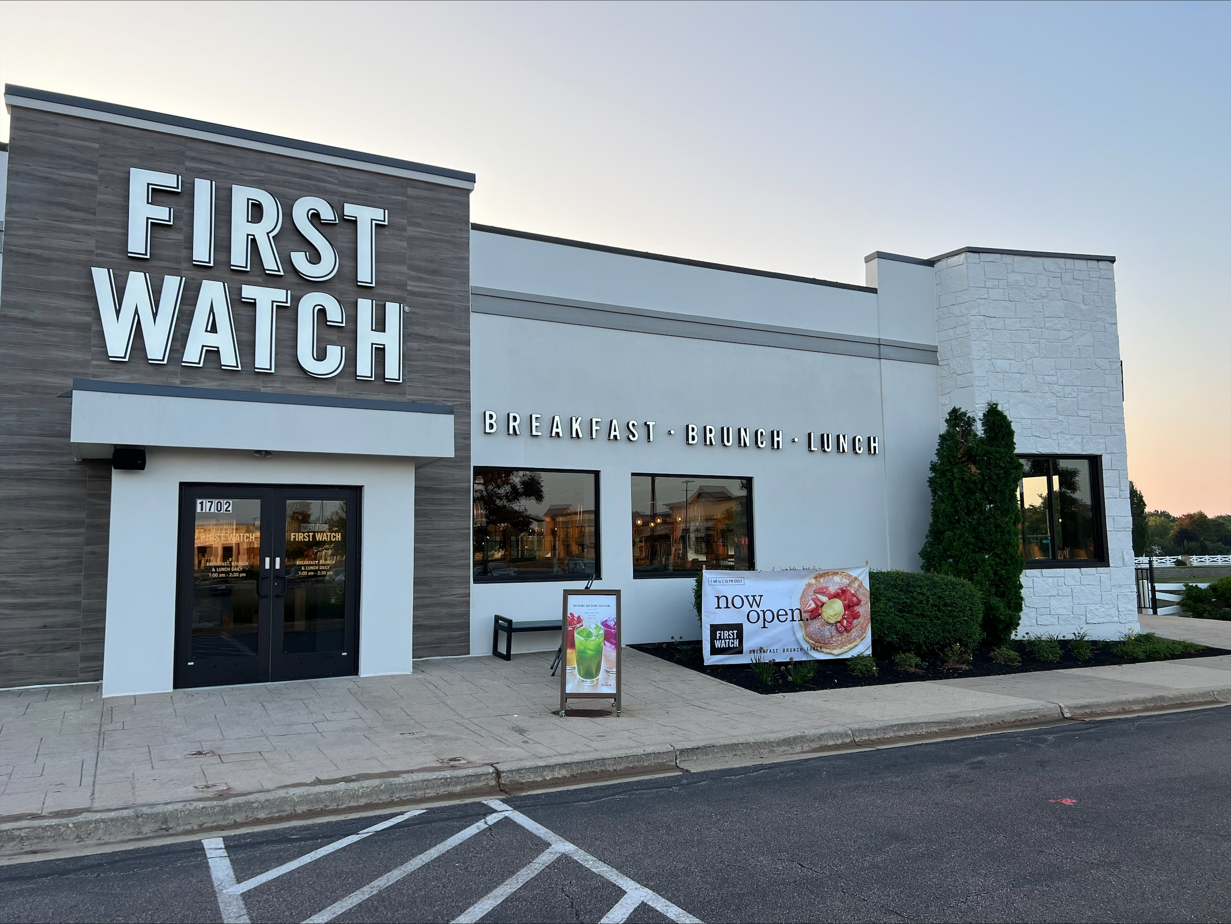 First Watch Geneva: Where to Buy and What to Look for in a Seller