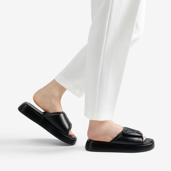 Comfortable Platform Slides for Everyday Wear (These Styles Are Trending Now)
