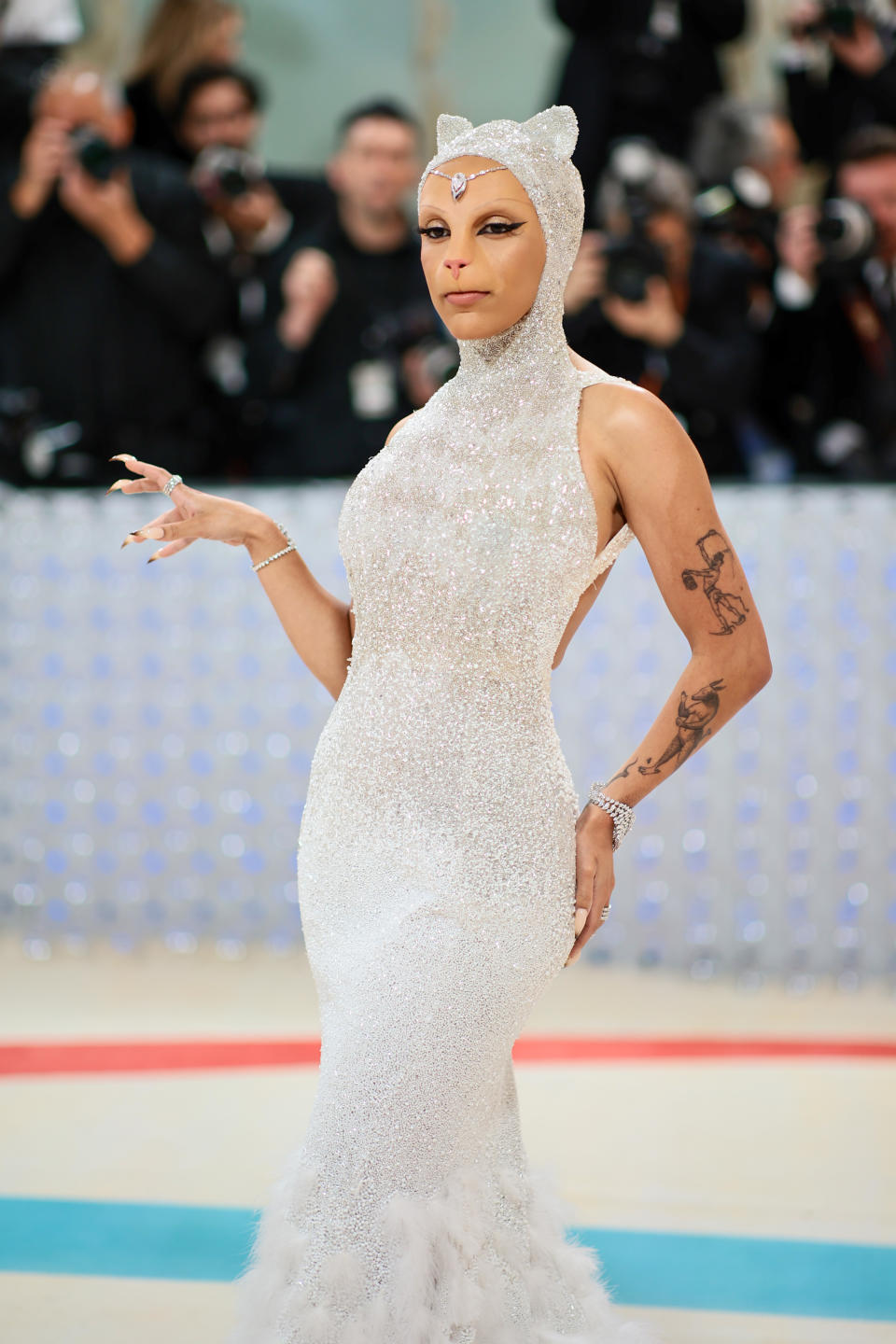 Doja Cat 2022 Met Gala Outfit: She Killed It, Heres What She Had On!