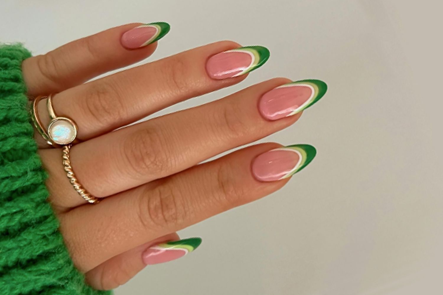 Easy Simple Nail Designs Almond Shape: Cute Looks You Can Do at Home