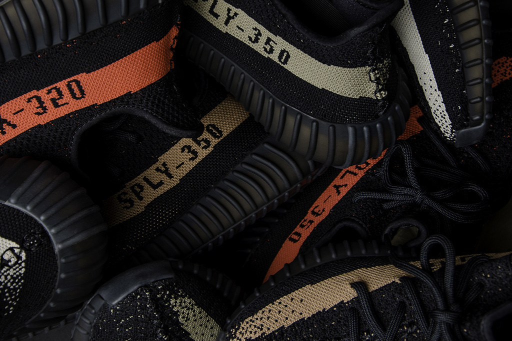 How do you know Yeezys are fake? Use this guide to avoid getting scammed.