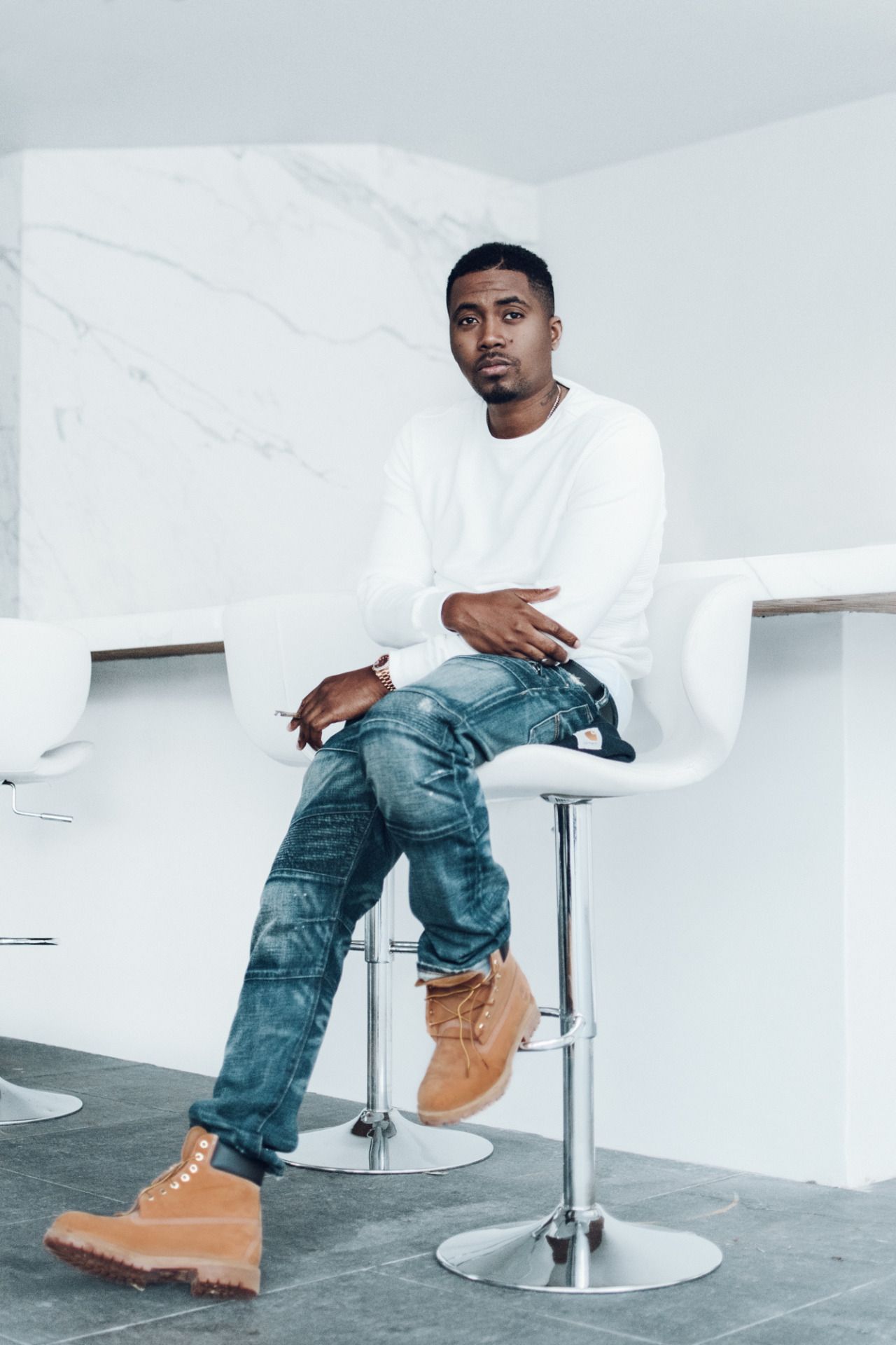 new york outfit blue jeans and timbs