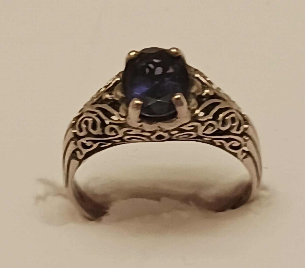 Get Your Sterliong Amythist Ring CNA Thailand: Affordable and Gorgeous