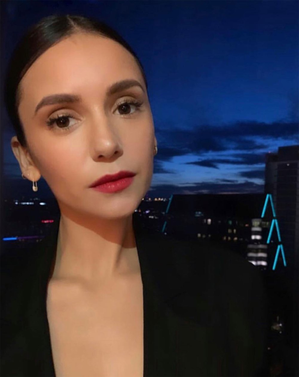 How to Rock Red Lipstick Celebrity Edition: Easy Tips for You