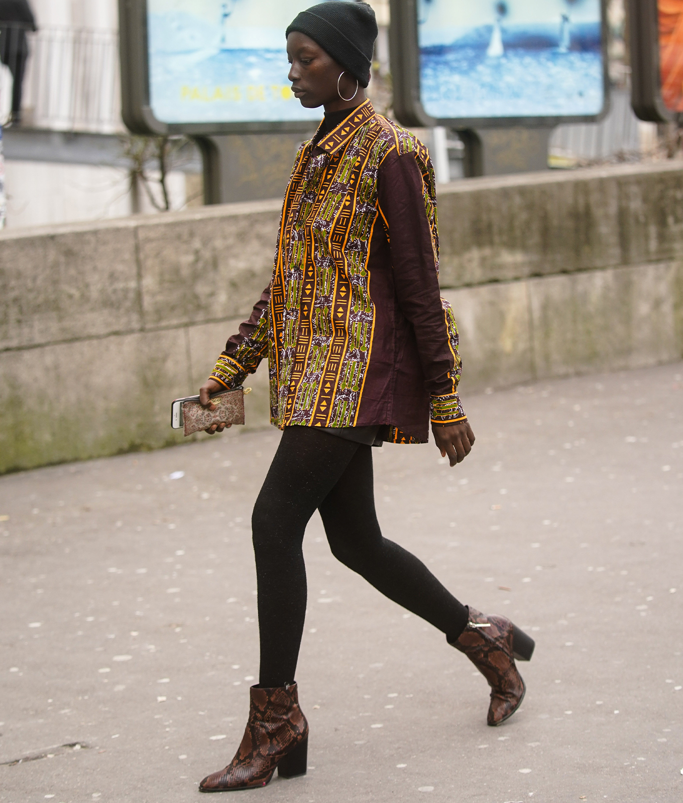 Boots With Leggings Outfit Ideas That Always Look Amazing