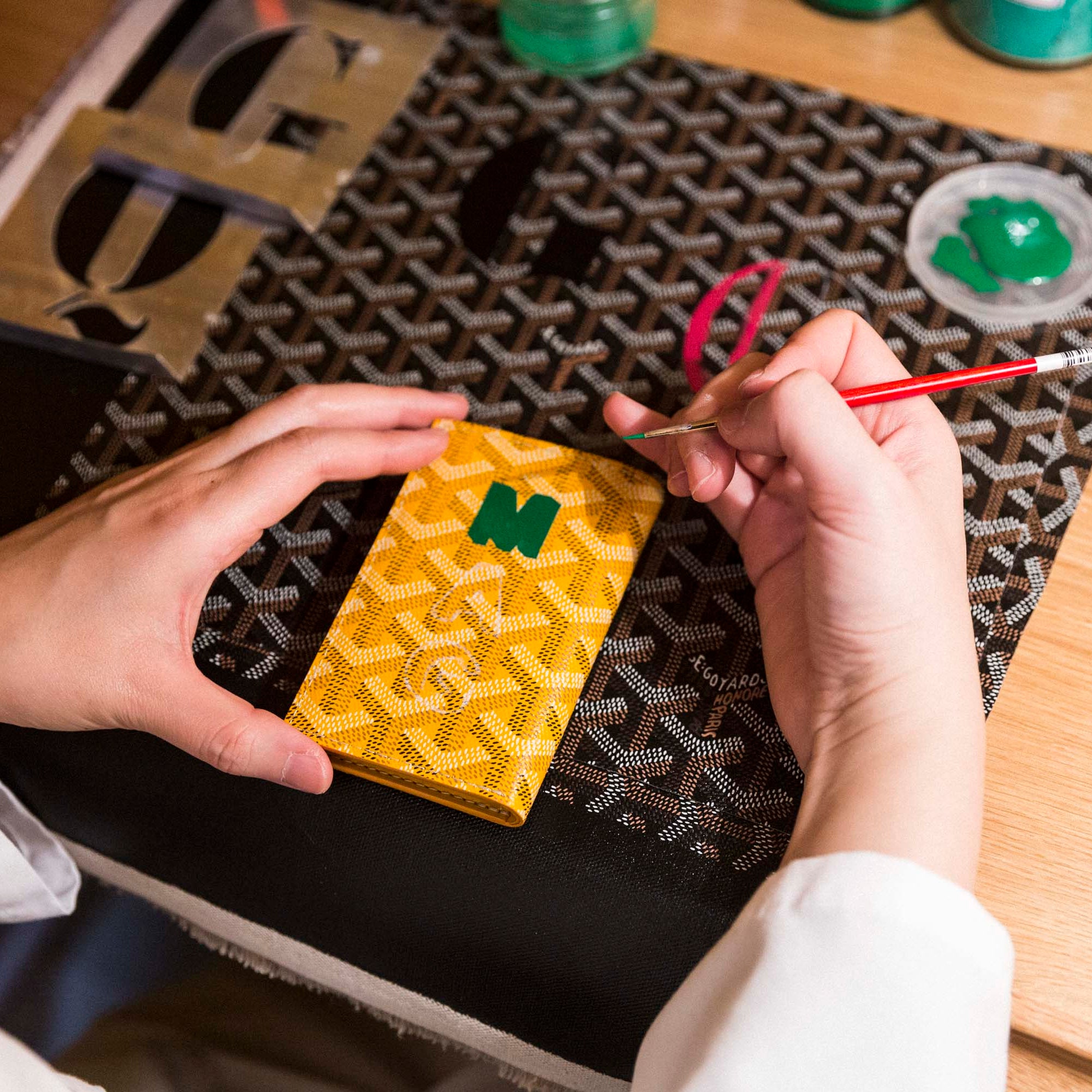 Maison Goyard Mens Wallet: Check Out the Coolest Designs