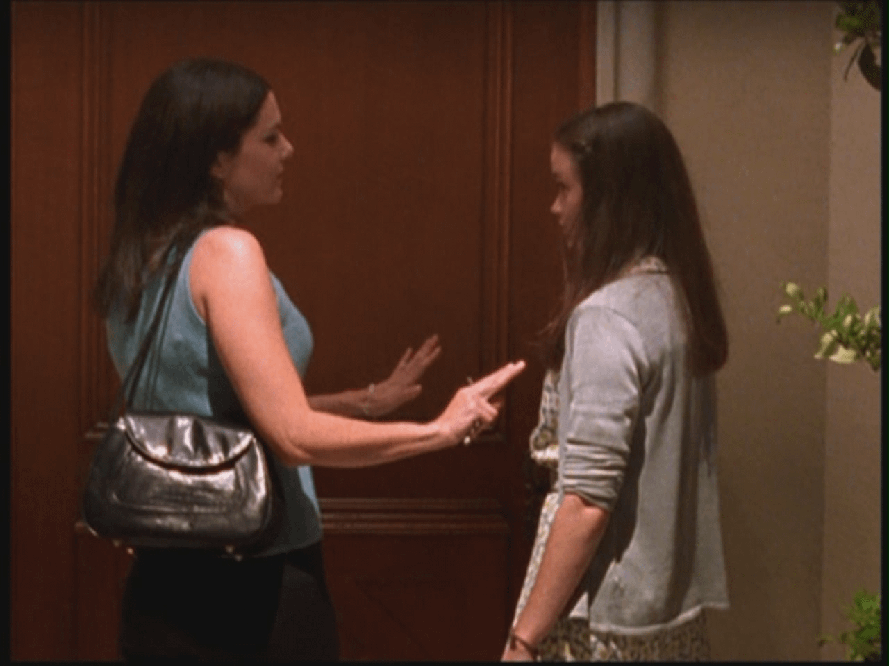 Lorelai Gilmore Bag: Where to Find the Best Replicas and Similar Styles Online