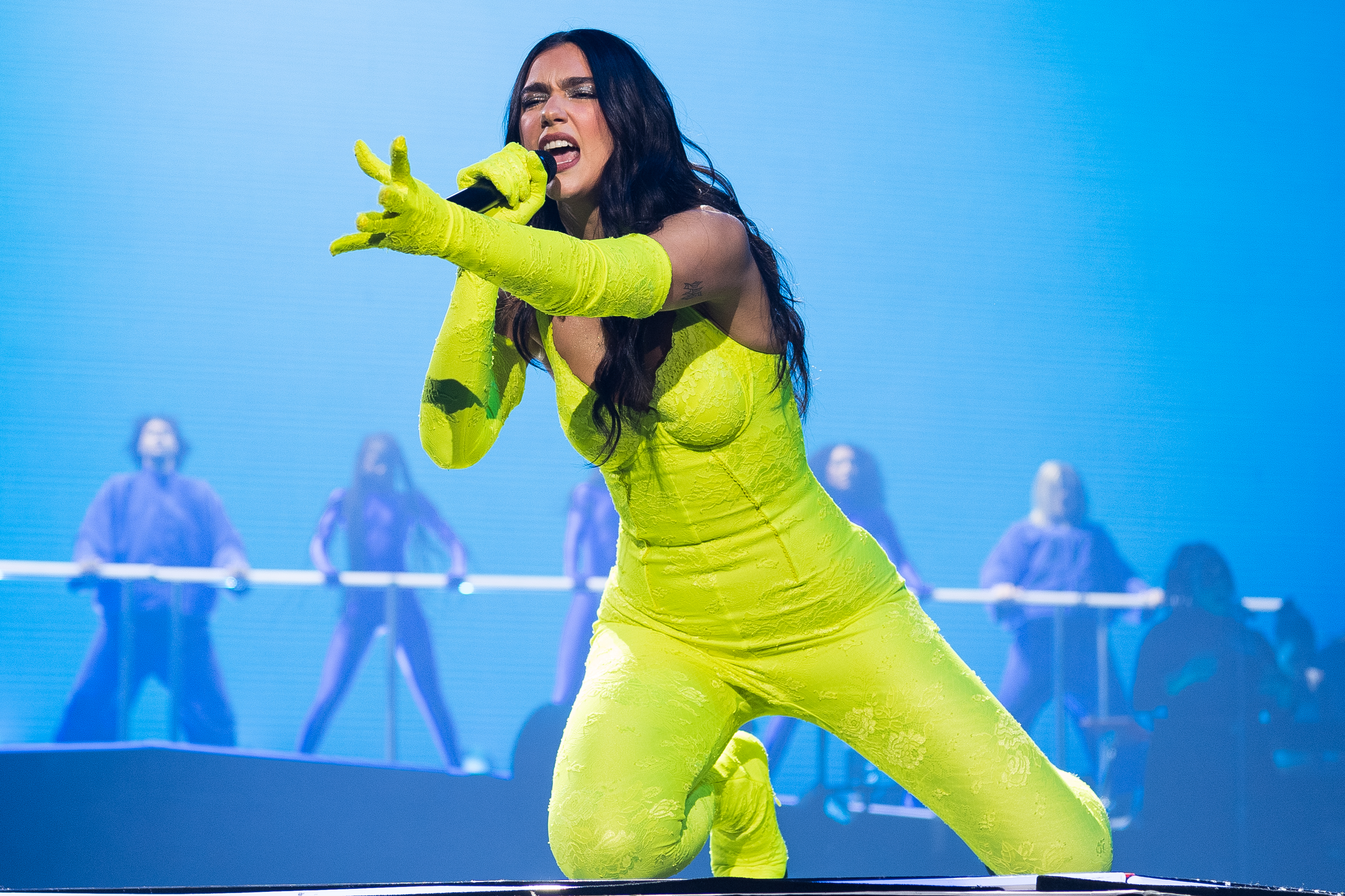 Dua Lipa Tour Miami: Everything You Need to Know Before You Go!
