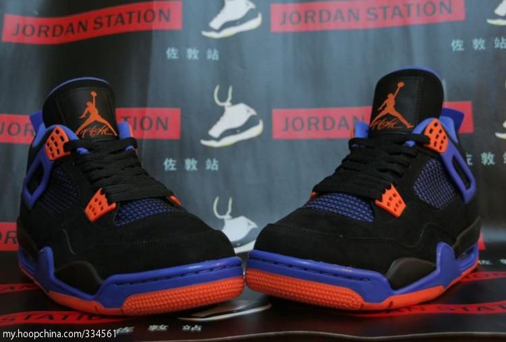 knicks color jordans