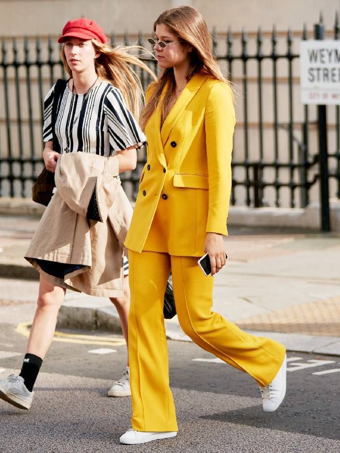 Fall Fashion Women Yellow Suits and Sneakers: Tips to Create Your Own Style