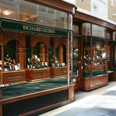 Need Jewelry Repair? Block Jewelers on Baltimore Pike Can Help You.