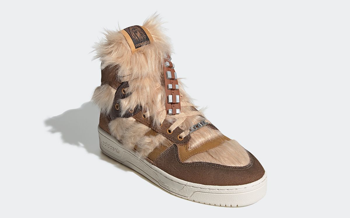 How to get wookiee of the year shoes? Grab them now!