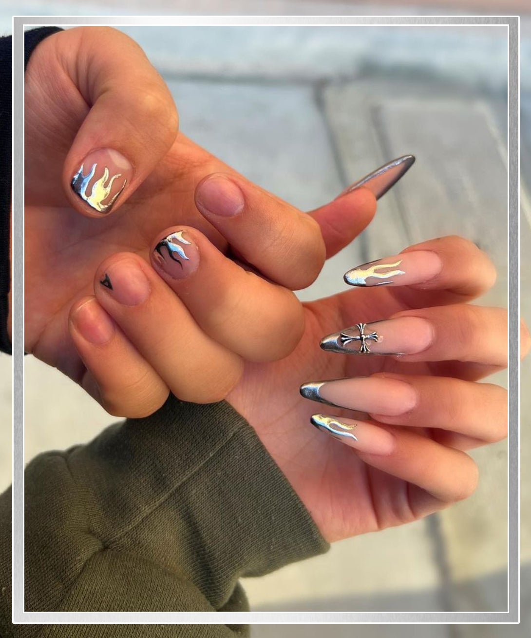Matching Winter Nails Couple Looks: How to Nail the Trend!