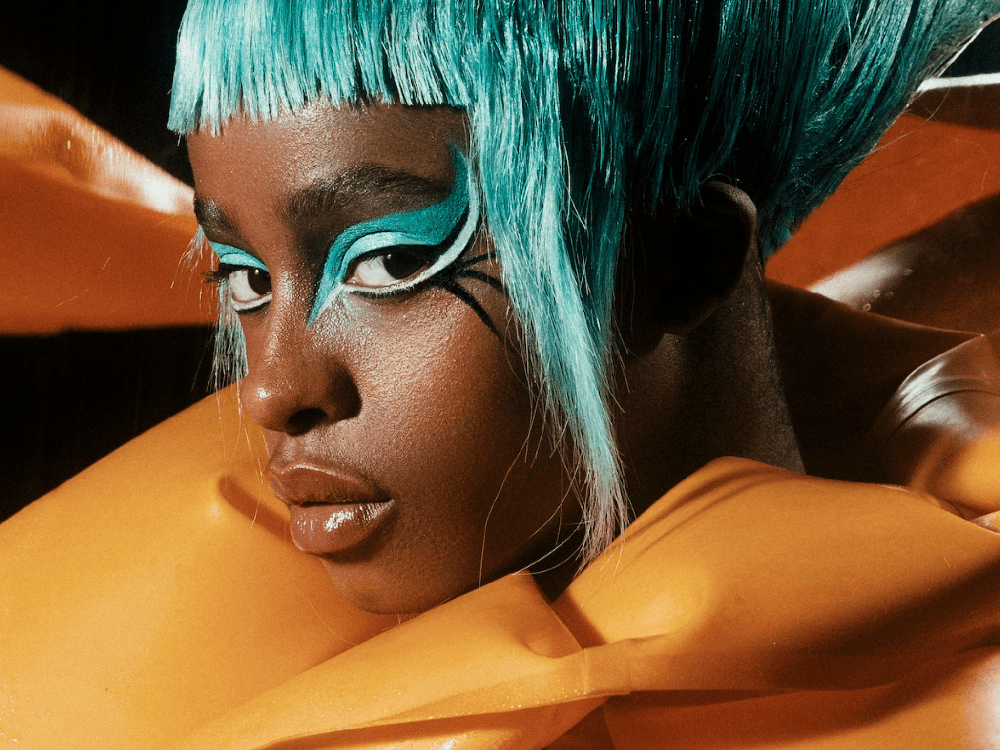 Who Are the Hottest African American Fashion Designers? Discover the Designers Making Waves in the Style Scene.