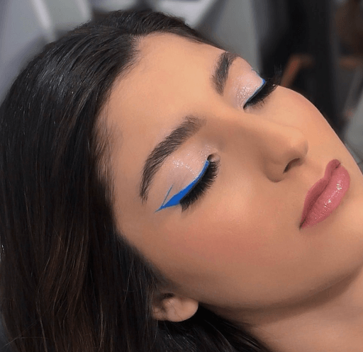 The Best Blue Eyeliner Looks: Get Inspired for Your Makeup