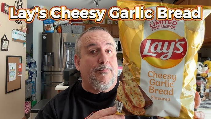 Lays Garlic Bread Chips Review: Do They Really Taste Like Garlic Bread? Find out Here.