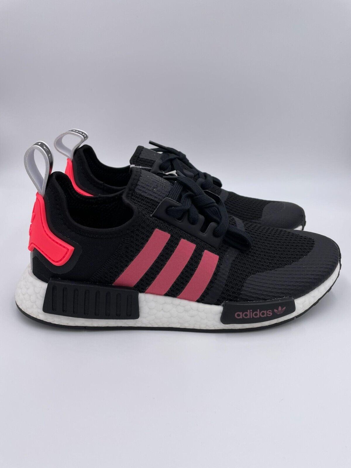 adidas pink black nmd
