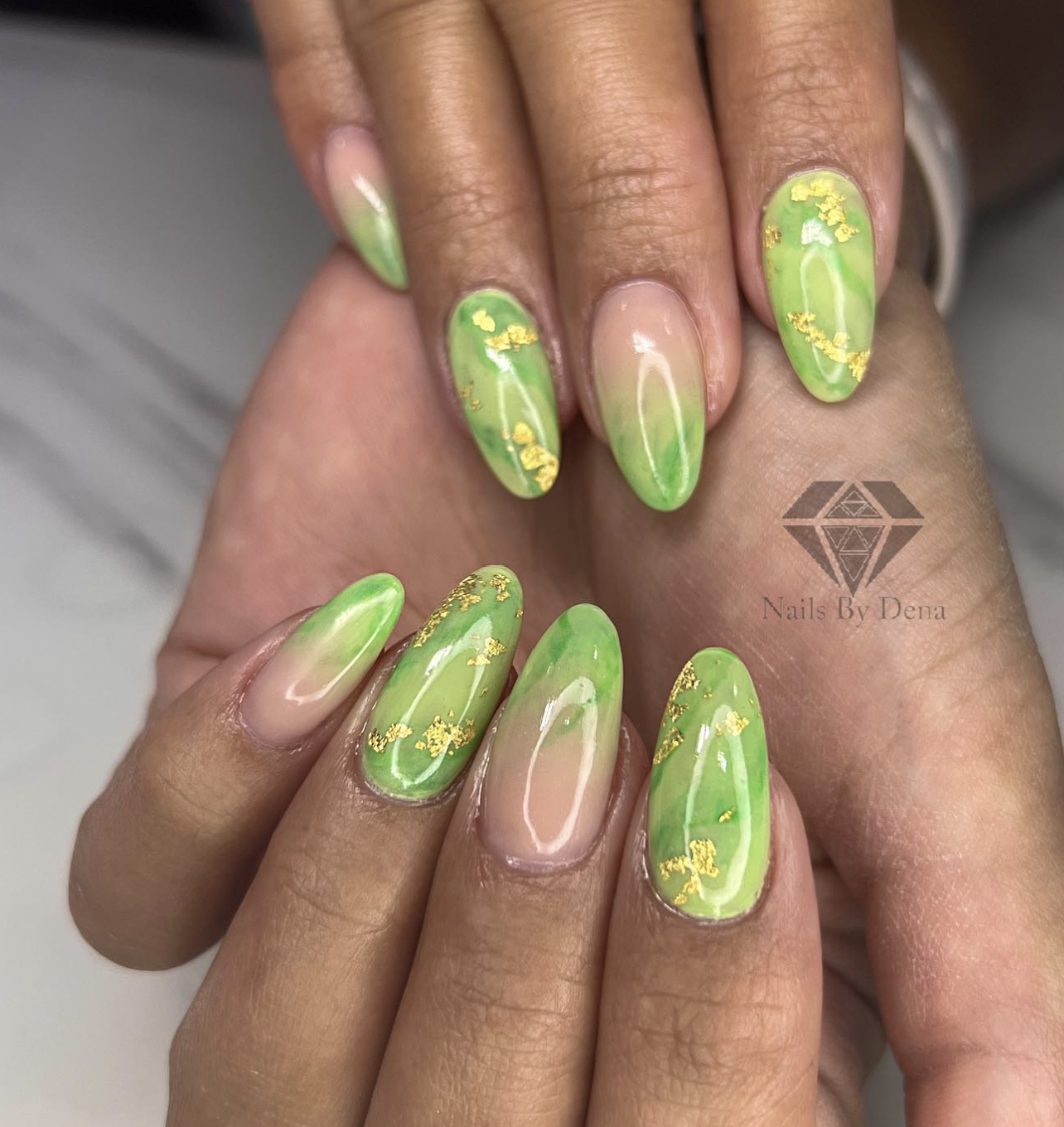 Neon green nail designs: Simple ideas you can do at home