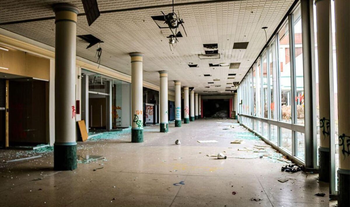 Creepy Abandoned Malls: You Wont Believe How Eerie These Places Are!
