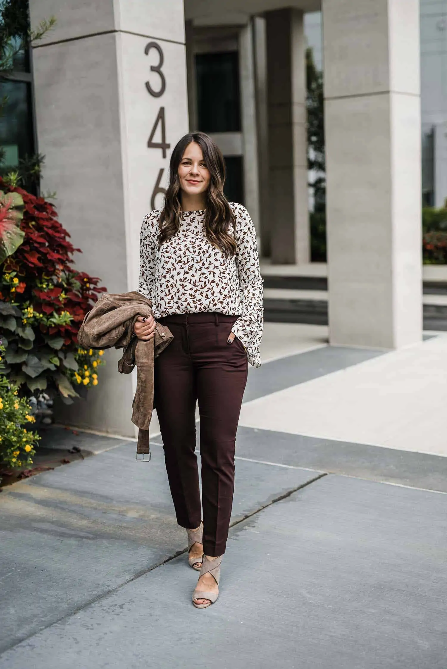 Fall Professional Dressing: What to Wear (Easy Office Outfit Ideas for Autumn)
