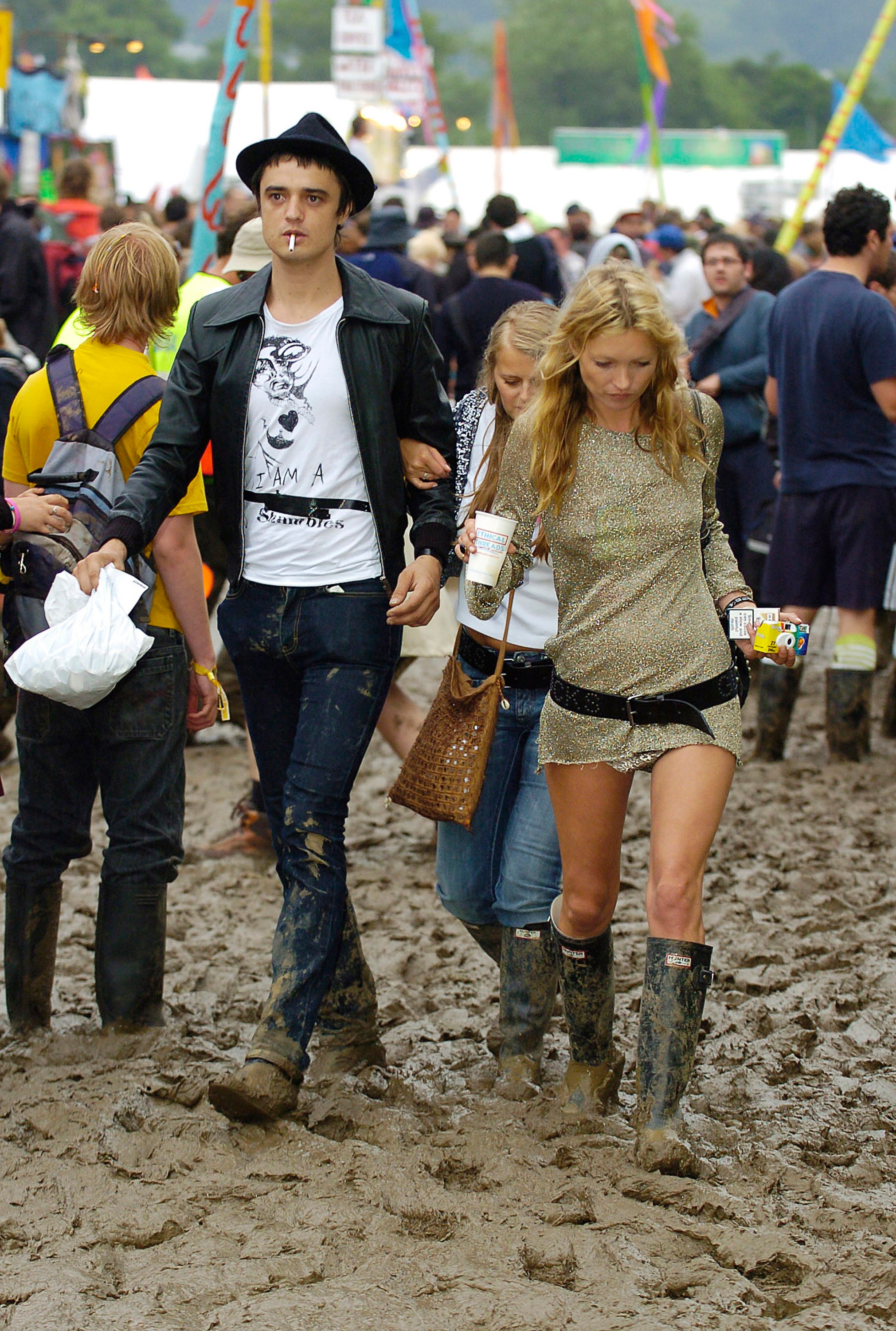 Kate Moss Glastonbury Outfits: How to Dress Like a Rock Star