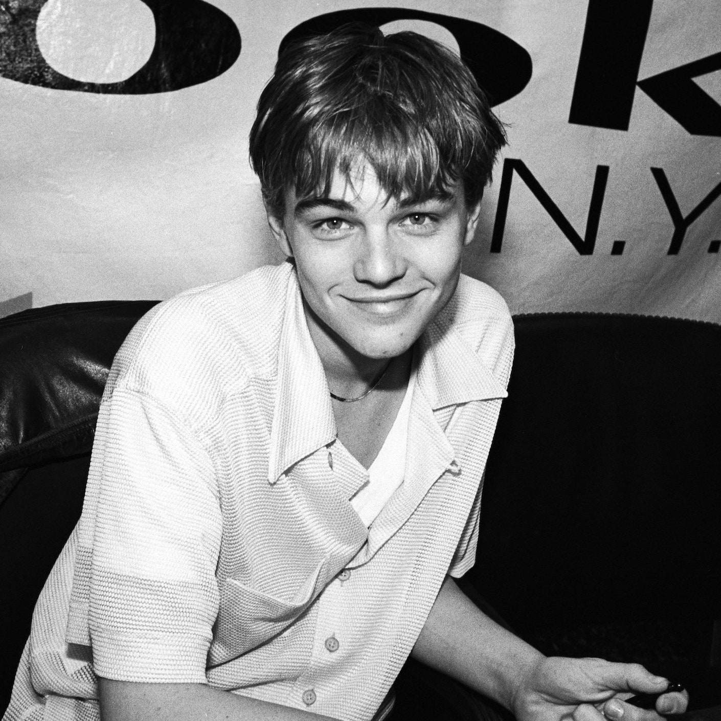 Leo DiCaprio 90s: A Look Back at His Early Career and Awesome Fashion Moments We All Love!