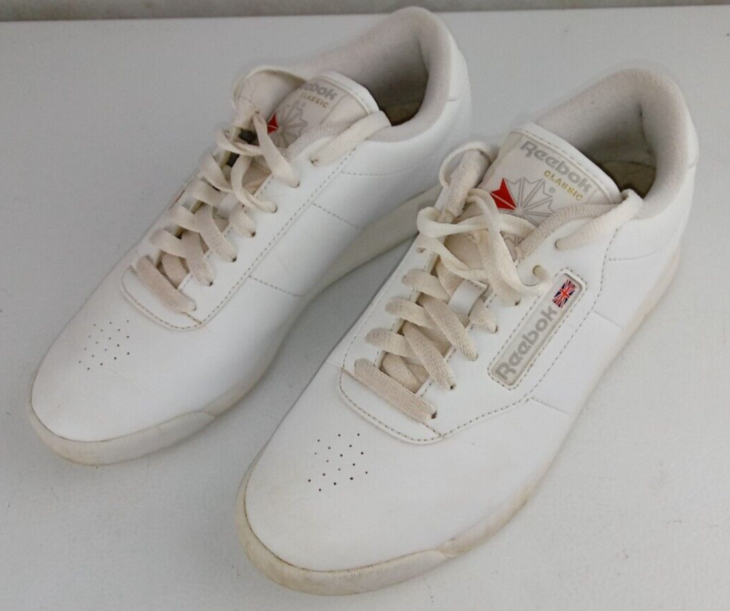 Womens Reebok White Sneakers: Where to Find the Best Deals Online Today