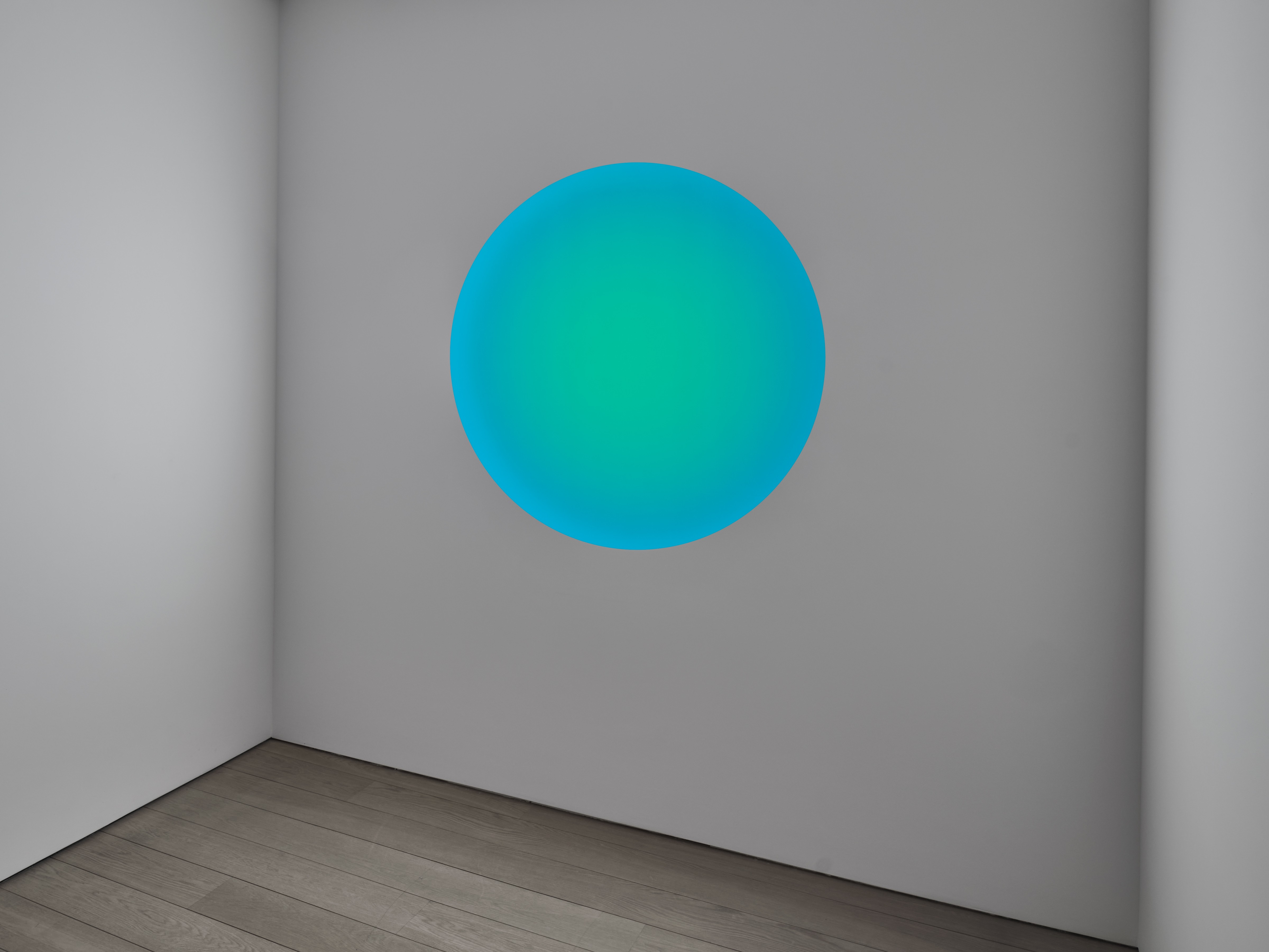Experience James Turrell Exhibits 2024: Check Out These Stunning Light Installations and Find Locations Near You.