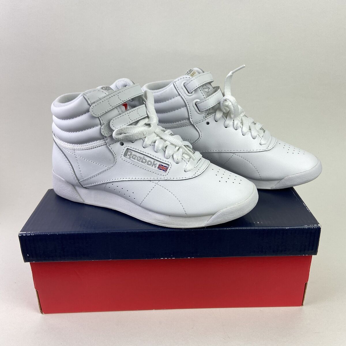 Womens Reebok White Sneakers: Where to Find the Best Deals Online Today