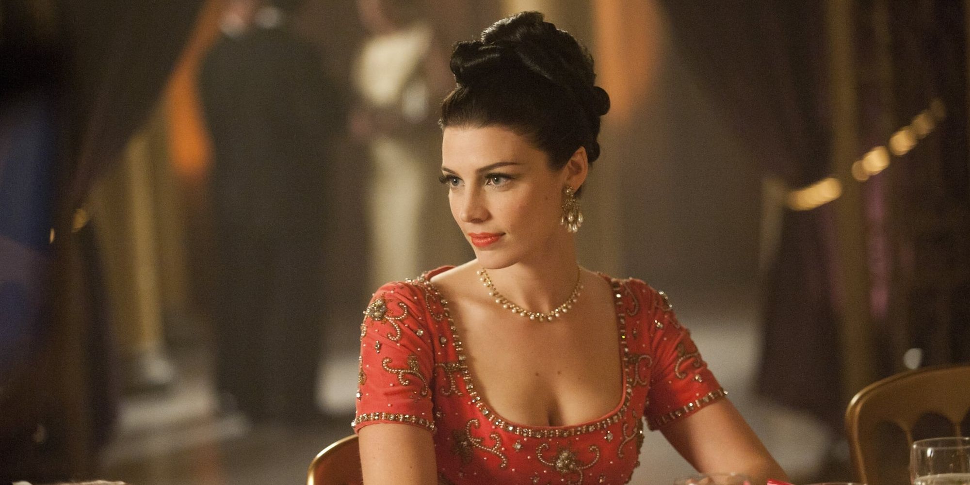Megan Draper: What Happened to Her After Mad Men? (Simple Fan Guide)