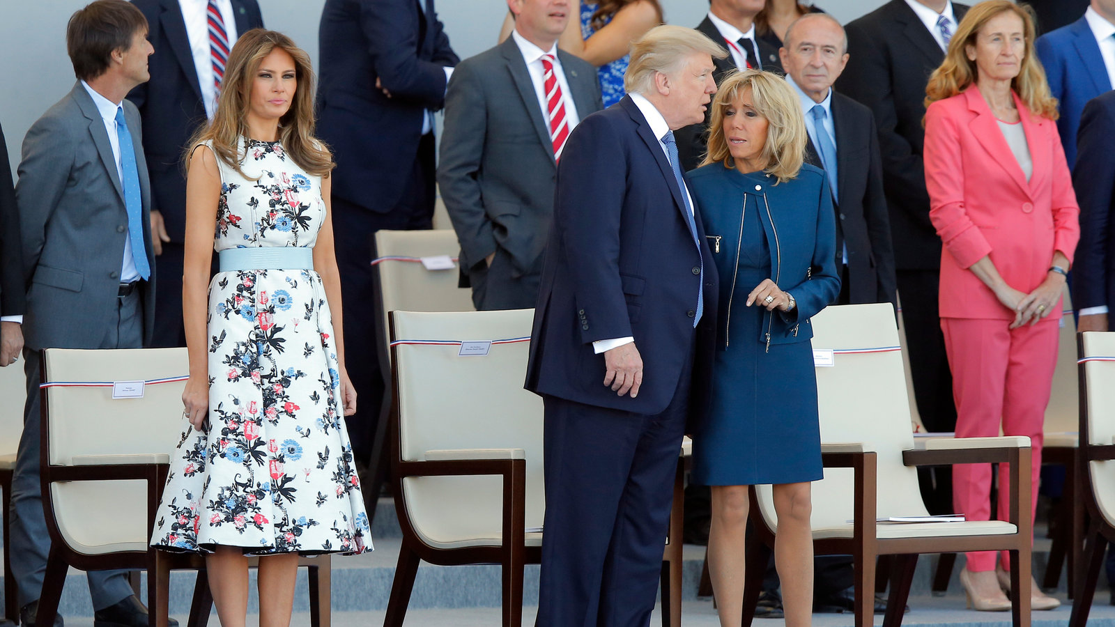 Trump Outfit: Get the Latest Looks and Fashion Trends!